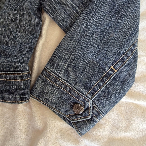 Vintage Denim Jean Jacket – Button Up Distressed Wash - Picture 2 of 11